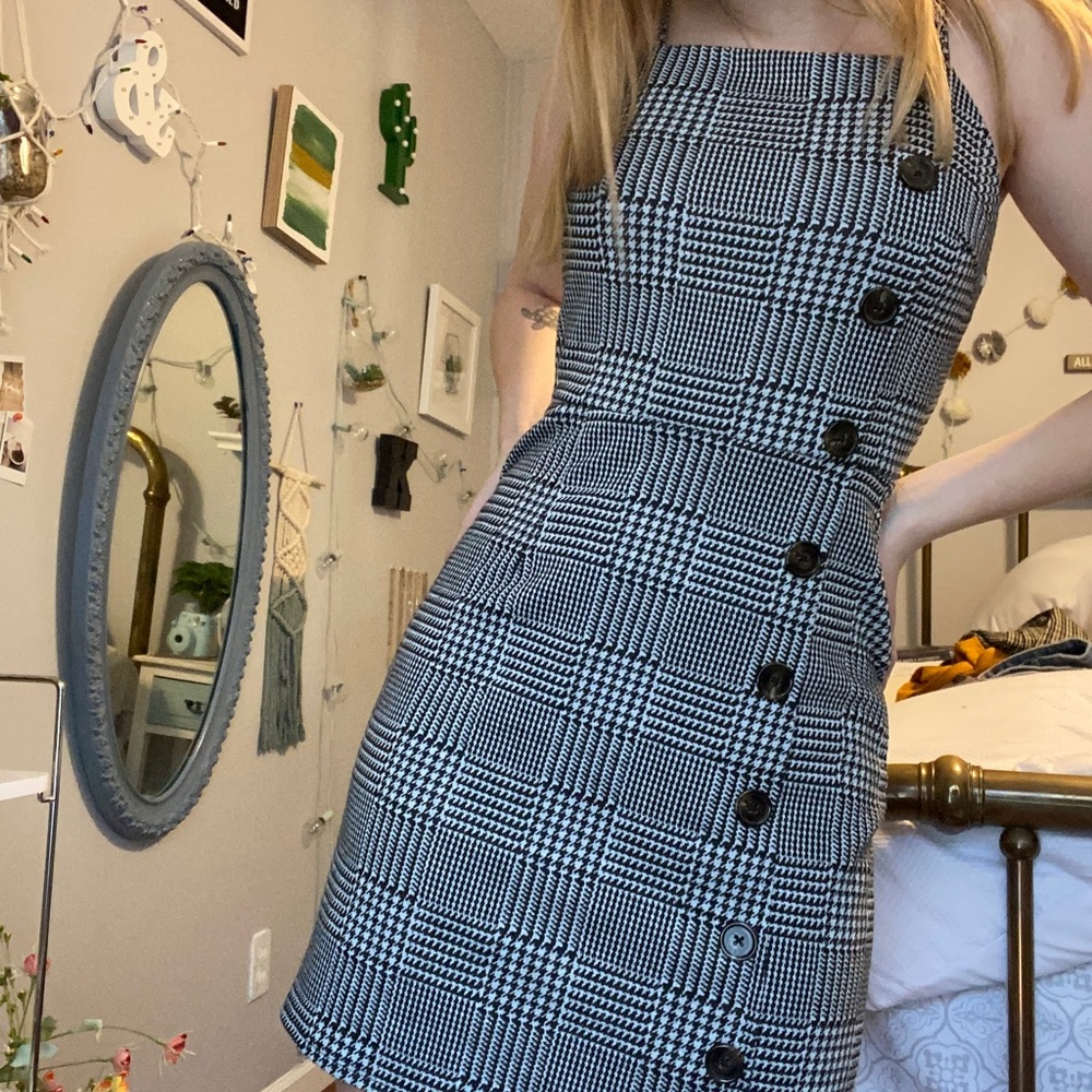 Cute mini dress!